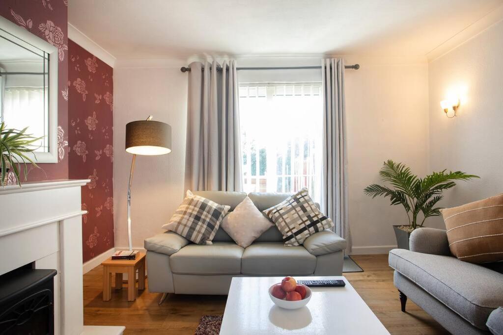 Rawmarsh House, Rotherham For Contractors & Families, Free Parking, High Speed Wifi, Etc Dış mekan fotoğraf