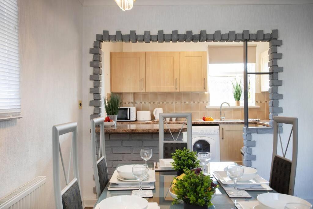 Rawmarsh House, Rotherham For Contractors & Families, Free Parking, High Speed Wifi, Etc Dış mekan fotoğraf