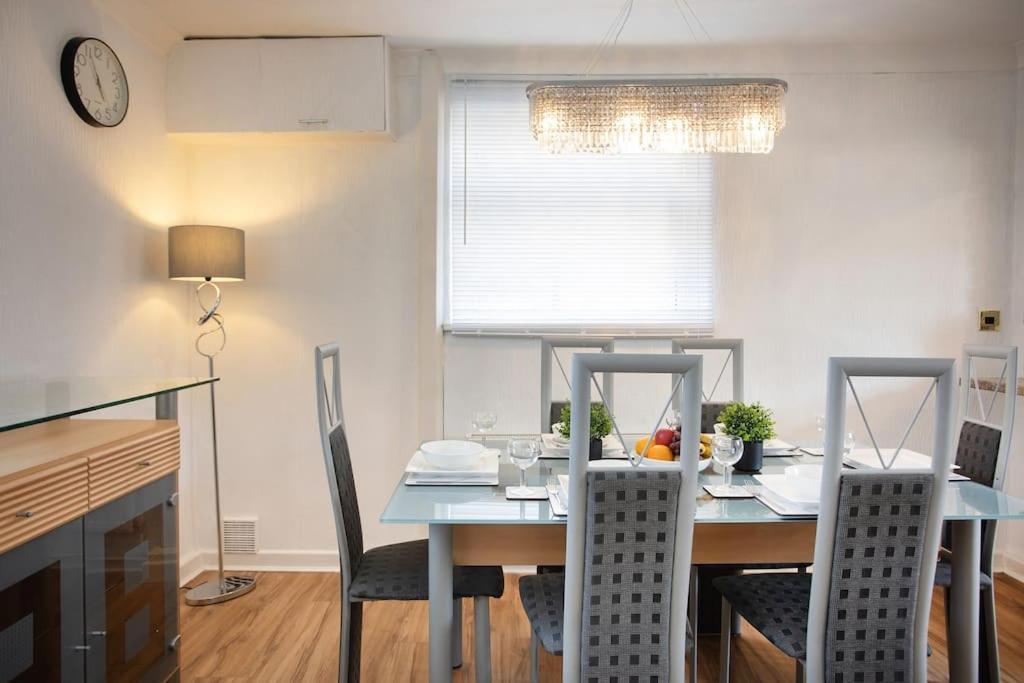 Rawmarsh House, Rotherham For Contractors & Families, Free Parking, High Speed Wifi, Etc Dış mekan fotoğraf